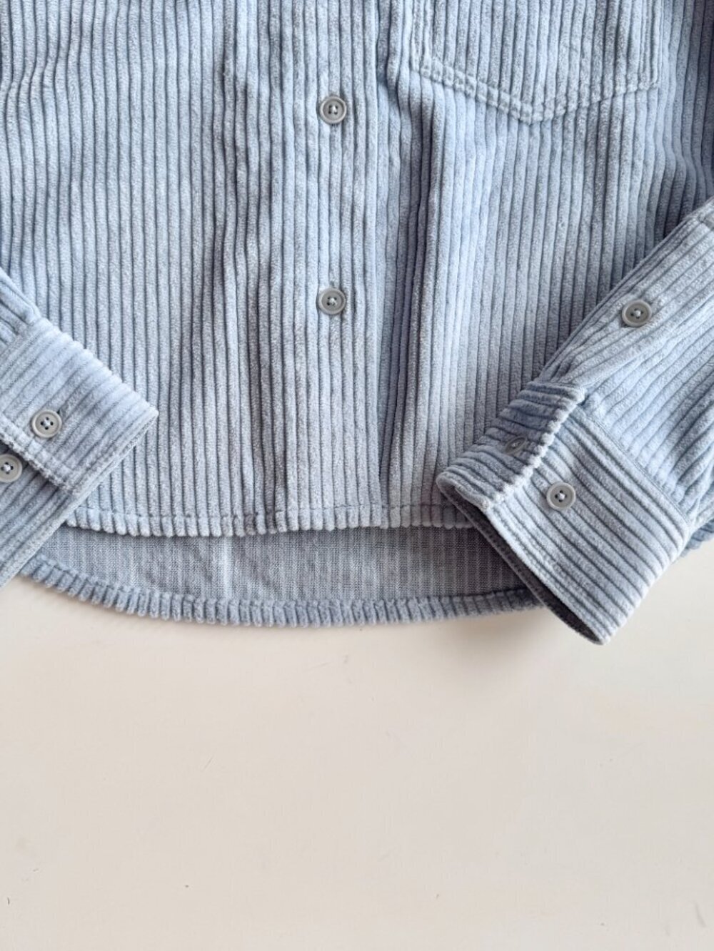 Aritzia SUNDAY BEST Dune Blue Cotton Corduroy Cropped Button Down Shirt, Size XS - Picture 9 of 11